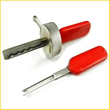 South CT Locksmith Store South, CT 860-381-0154